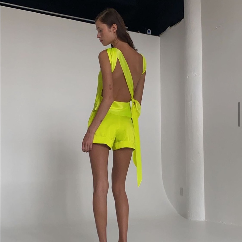 The Bar Asher Top in Key Lime